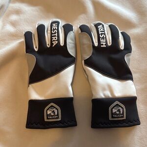Hestra Two-Tone Performance Gloves